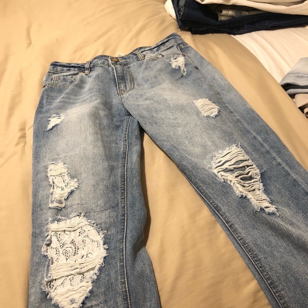 Forever 21 Distressed boyfriend jeans